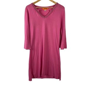 Cynthia Cynthia Steffe shift dress V Neck Silver detail neckline size S/P Pink